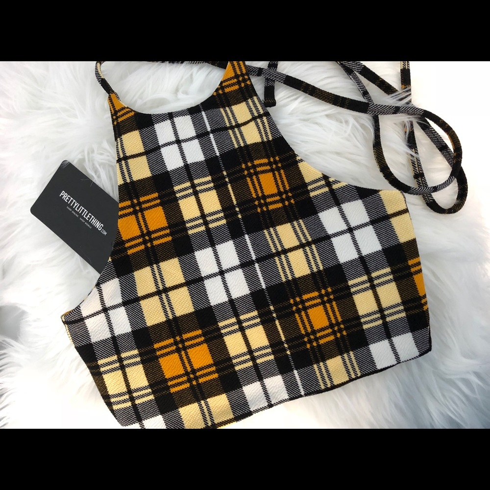 Prettylittlething halter crop top